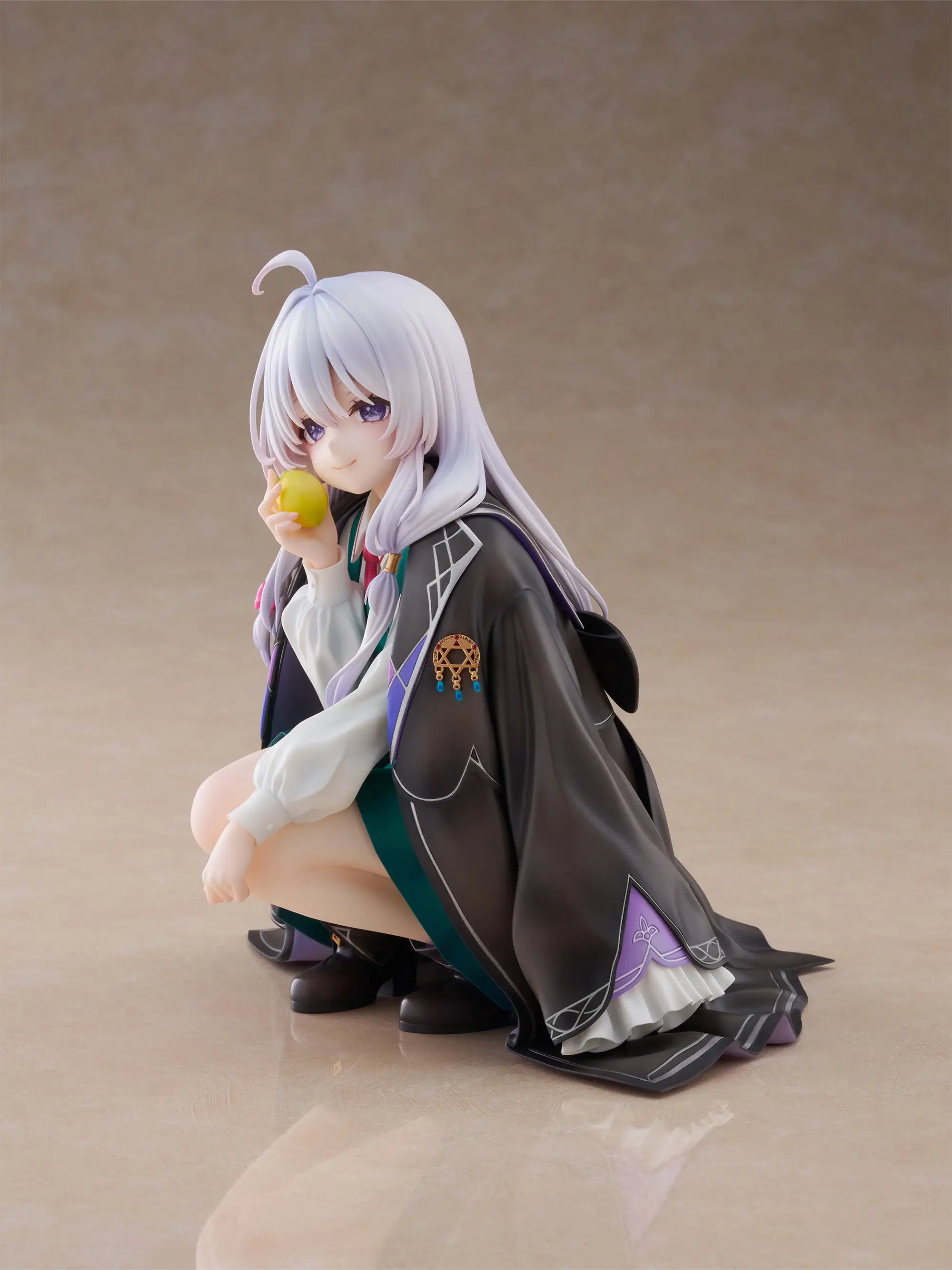 Figurine 1/6 Elaina - Ver. Vol.24 Cover - Majo no Tabitabi - F:Nex - FuRyu 02
